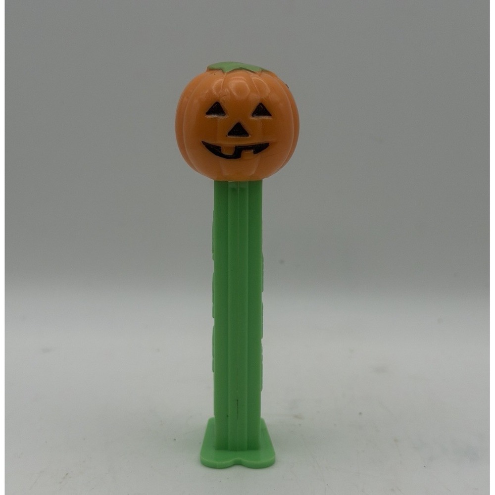 Vintage PEZ Halloween Pumpkin Jack O Lantern Candy Dispenser Made In Hungary